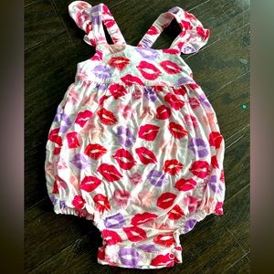 Posh peanut Ashley Lola lips bubble romper 12-18 months